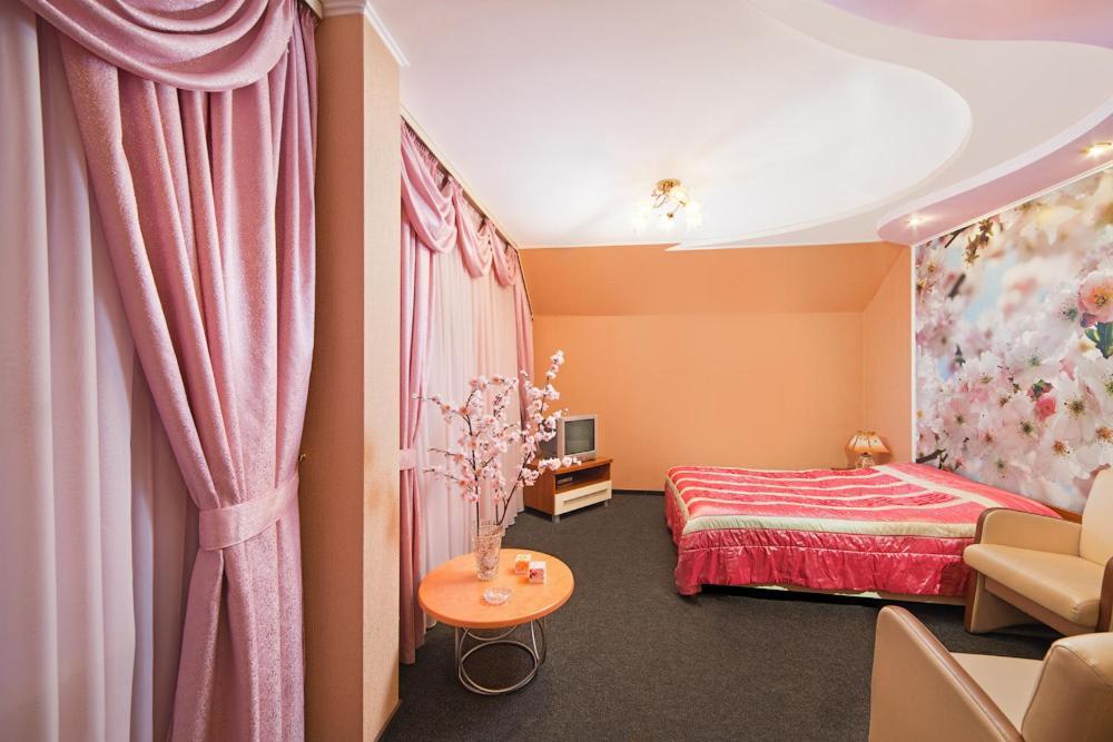 Hotel Hottey Kiev Phòng bức ảnh